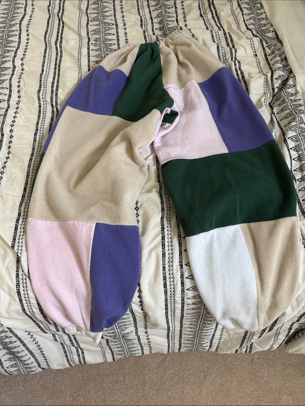 Greenworld  Colorblock Fleece Joggers with frank ocean patch - Picture 2 of 2
